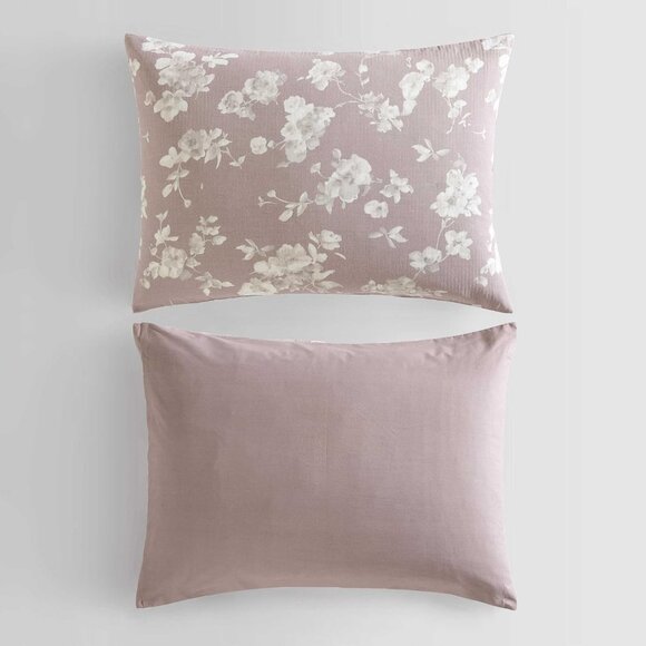 Calvin Klein - King Comforter Set - Picture 8 of 9